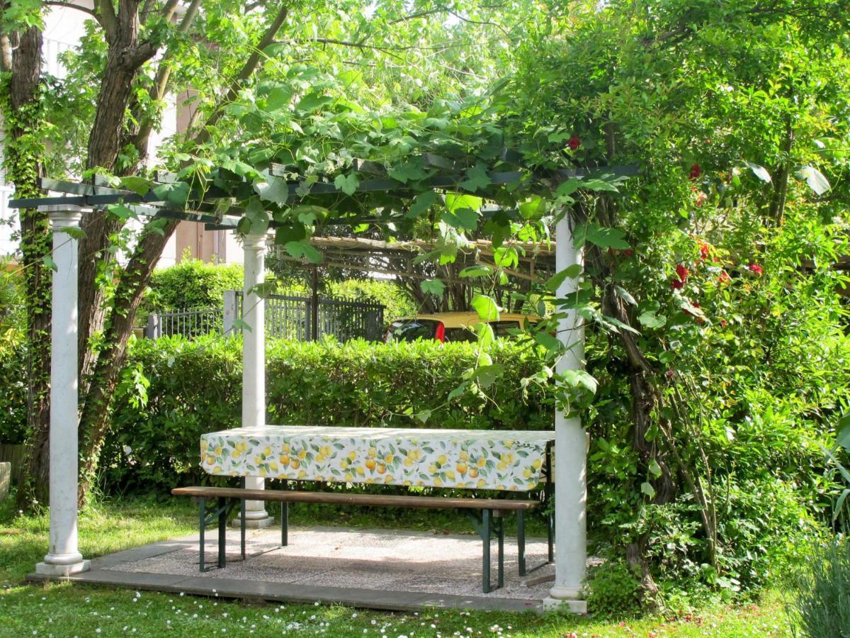Apartment Ilaria By Interhome Marina di Massa Dış mekan fotoğraf